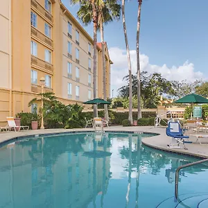 Hotel La Quinta By Wyndham Airport North